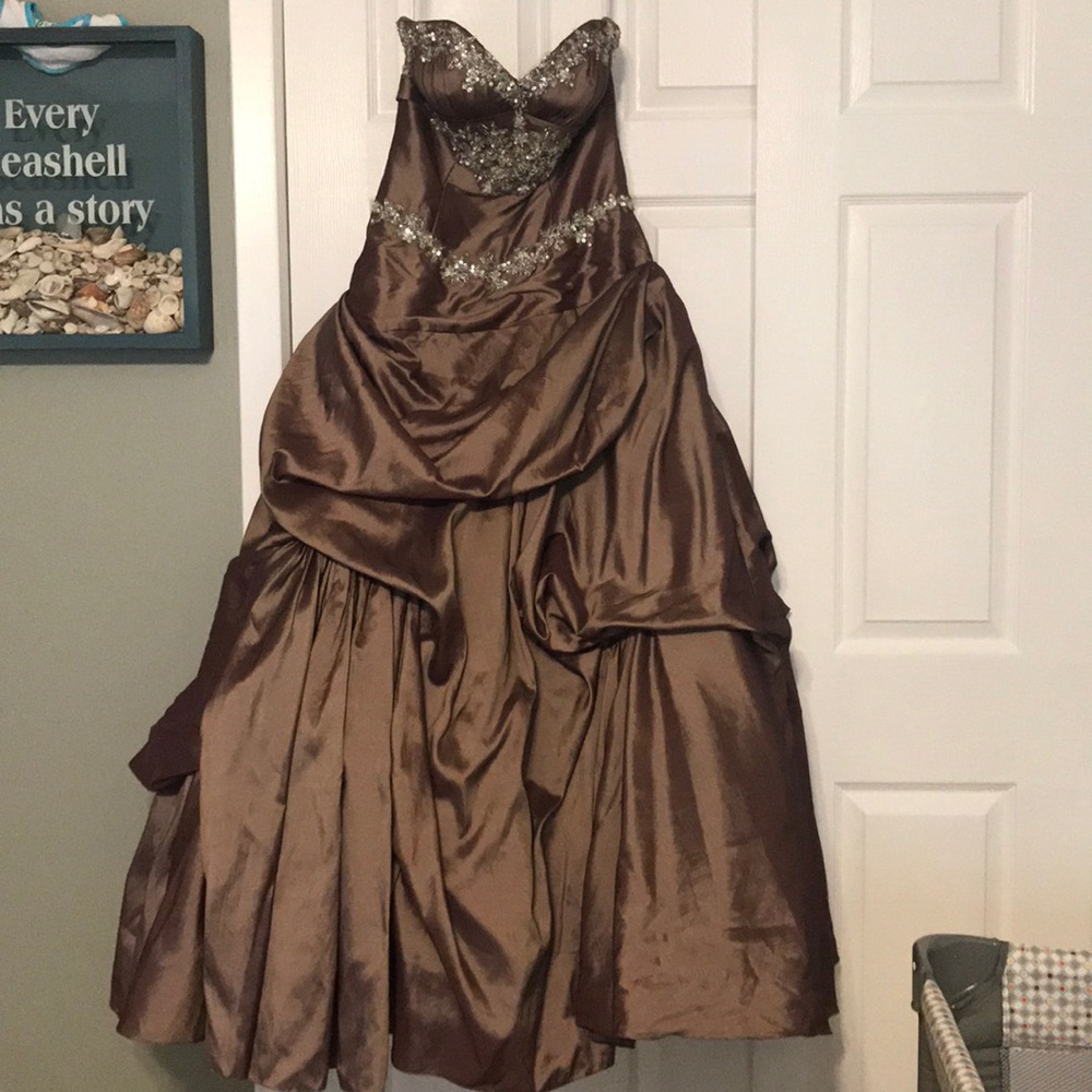 Prom dress